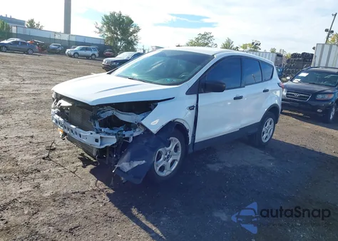 2019 Ford Escape S z USA, uszkodzony, nr VIN 1FMCU0F73KUB84816